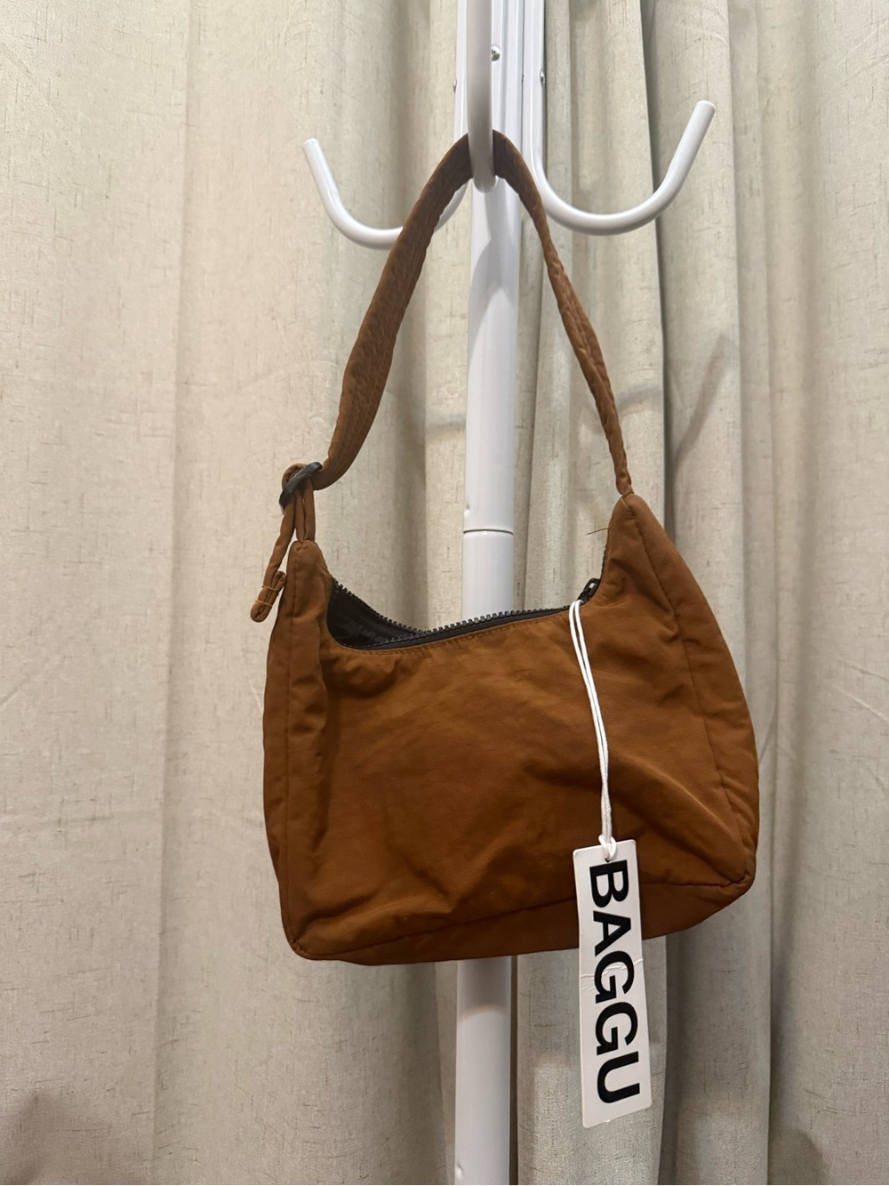 BAGGU Brown Shoulder Bag